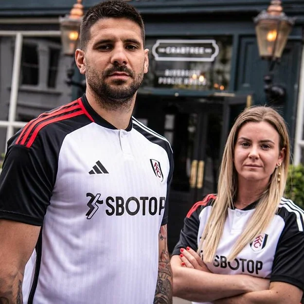 Camisa Fulham Home 23/24 s/n° Torcedor Masculino - Branca