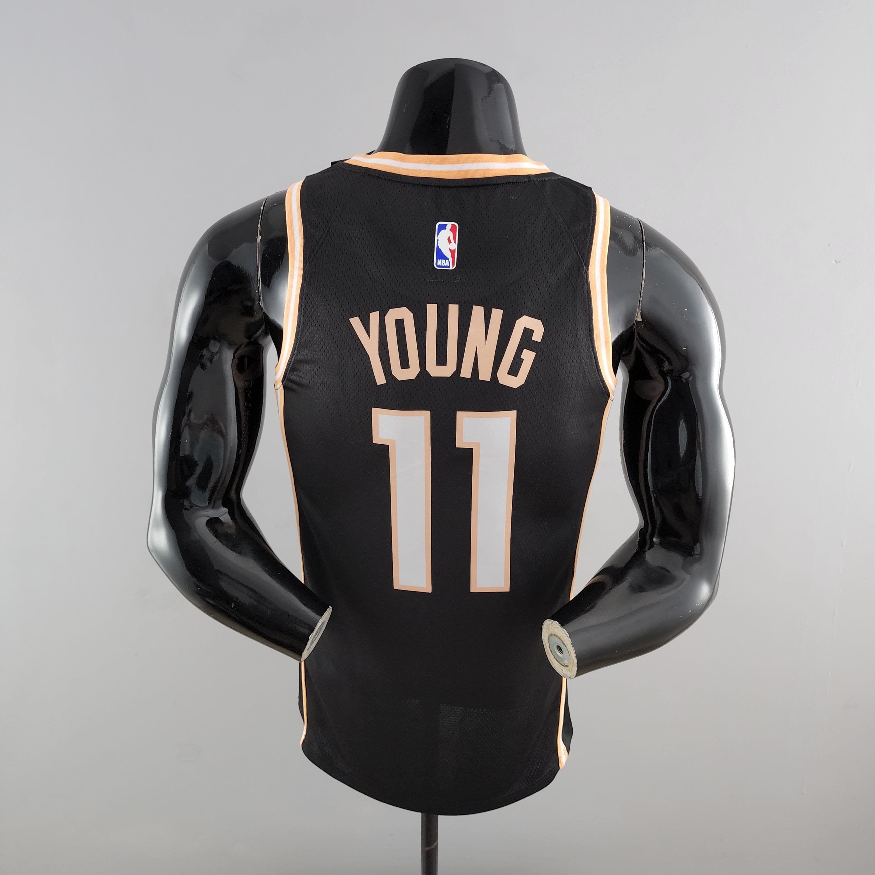 Regata NBA Atlanta Hawks - Trae Young #11 Limited Black