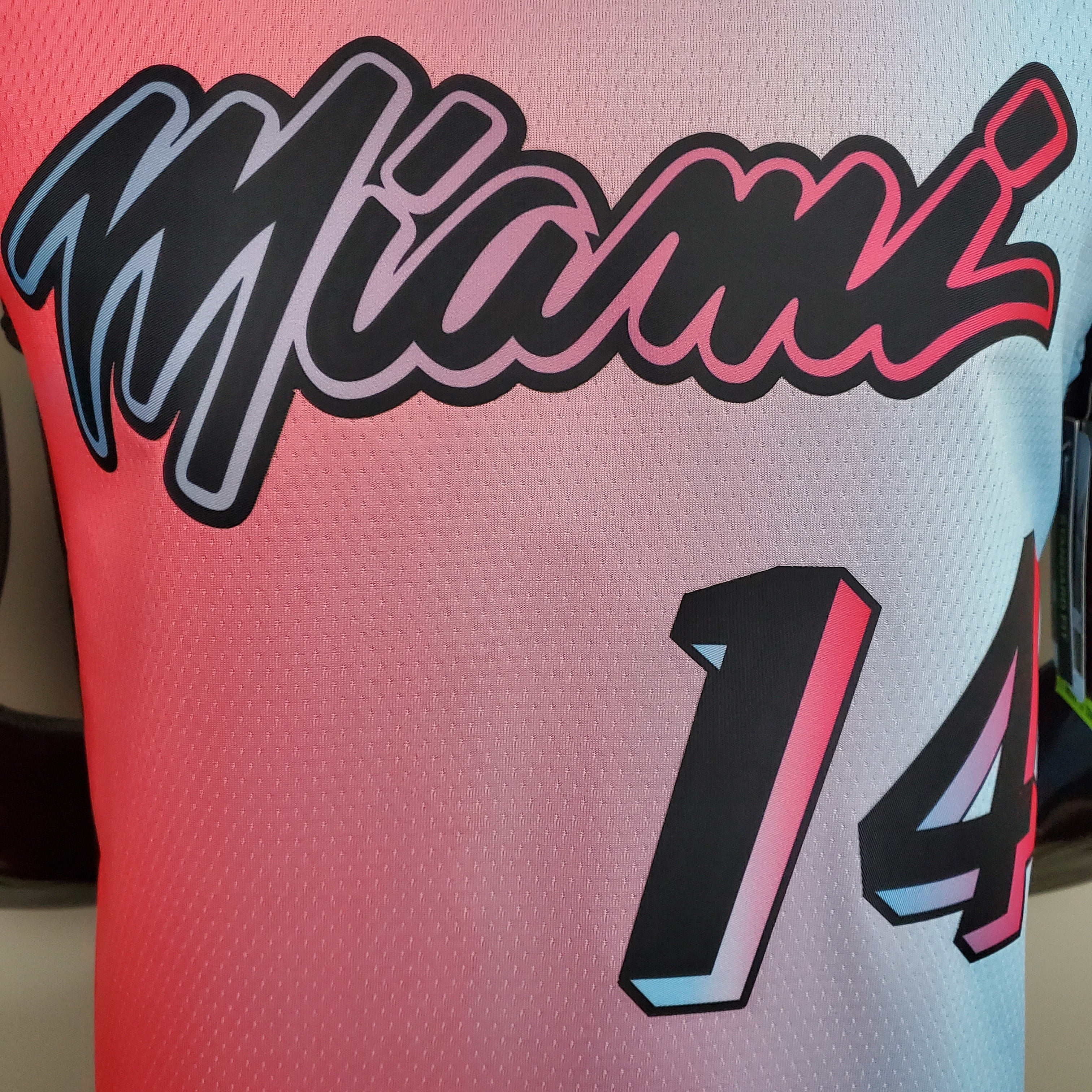 Regata NBA Miami Heat - Hero #14 City Edition Pink Blue