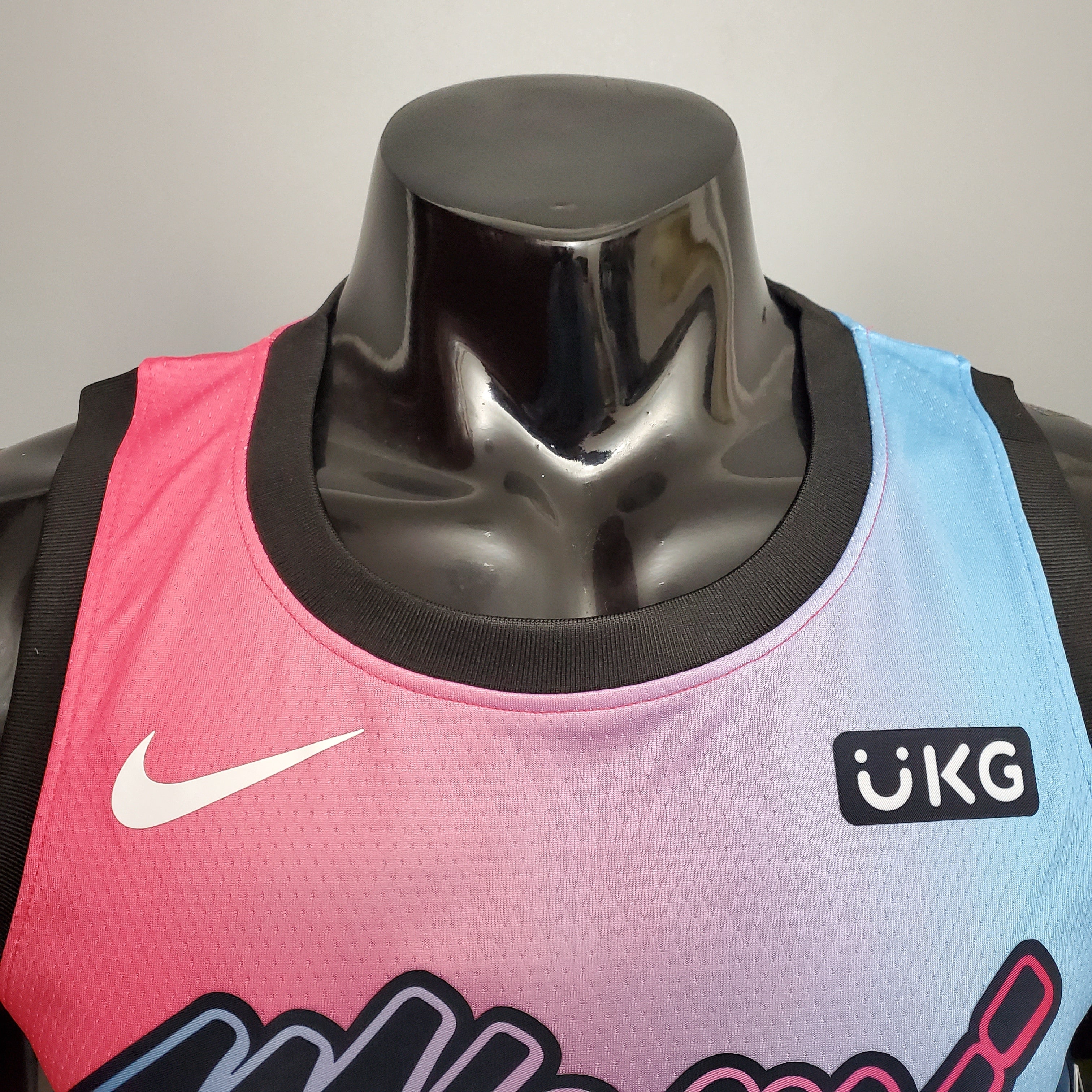 Regata NBA Miami Heat - Hero #14 City Edition Pink Blue