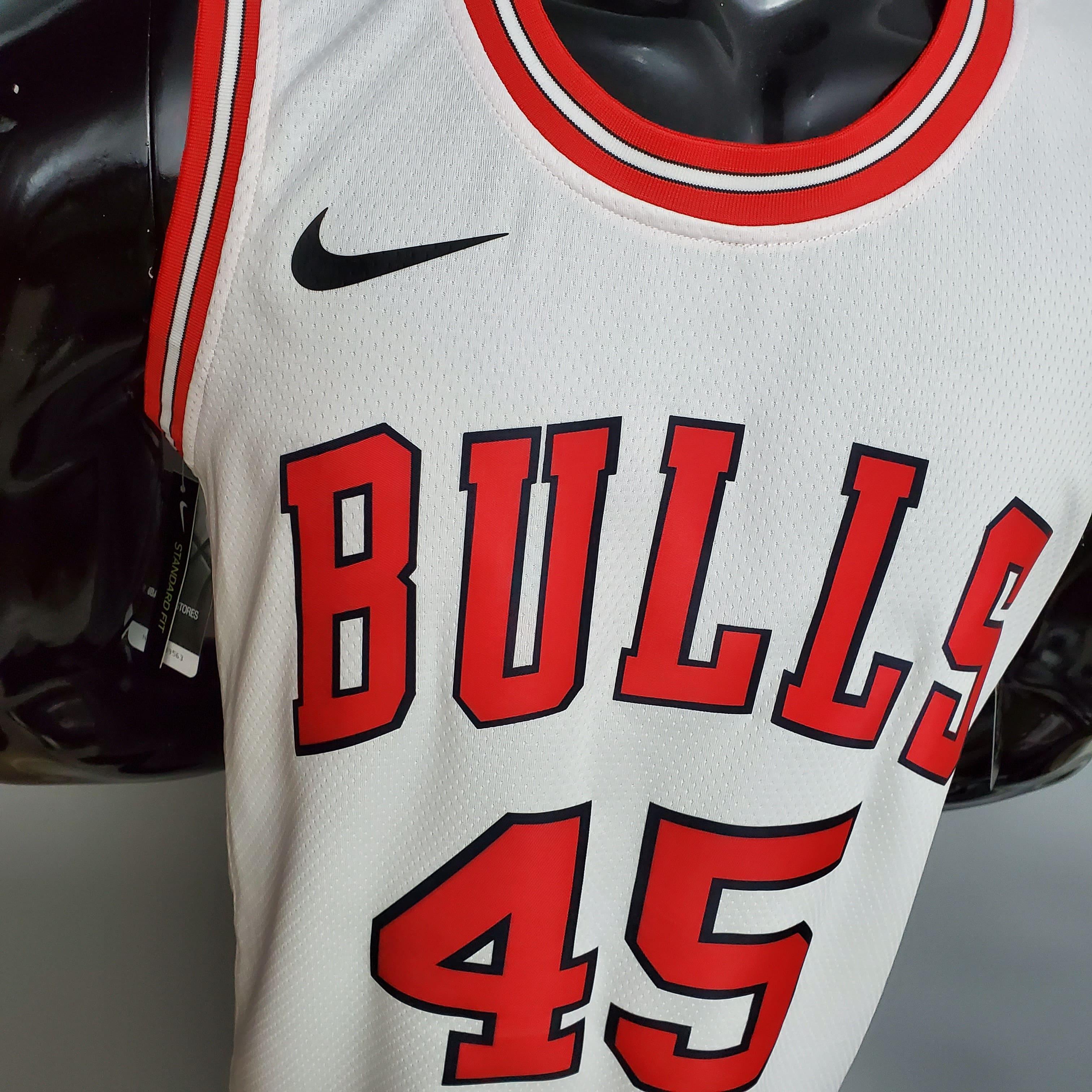 Regata NBA Chicago Bulls - Jordan #45 NCR White - ResPeita Sports 